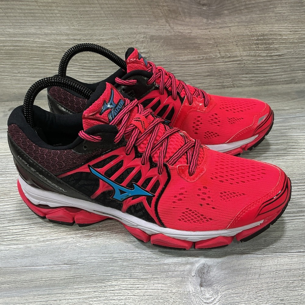 Mizuno Wave Horizon Women's Size 8 Pink Black Blue Comfort Running Sneakers